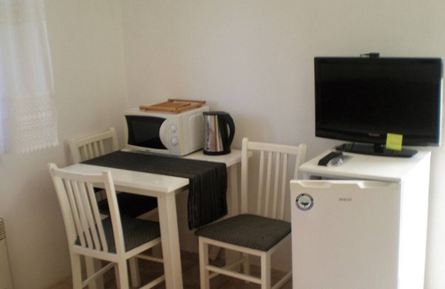 Stikovica Apartment | Villa Doris - Apartment, 1 bedroom, max 2 adults and 1-2 children, sea view