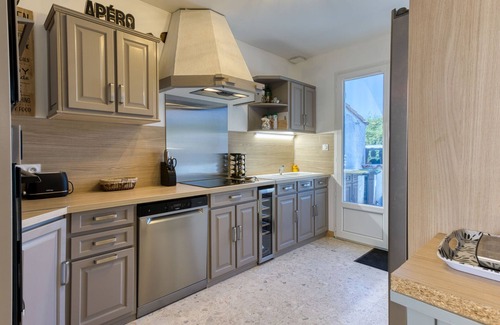 Les Mathes House | Villa du Sourdonnet by Interhome