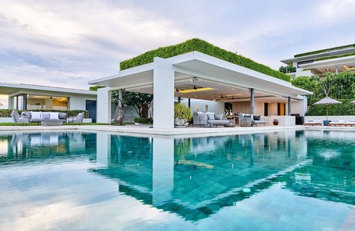 Choeng Mon Villa | Villa Duanphen - Four Bedroom Villa, Sleeps 8