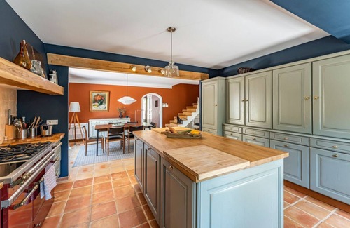 Lorgues Villa | Villa Dumas - Four Bedroom Villa, Sleeps 6