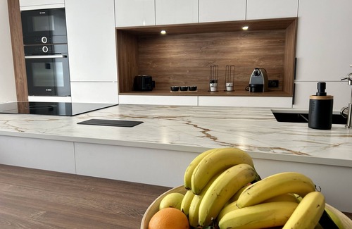 Port District Villa | Villa Einigriv Centre Ville Châtelaillon-plage Avec Garage