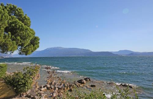 Manerba del Garda Villa | Villa Elena