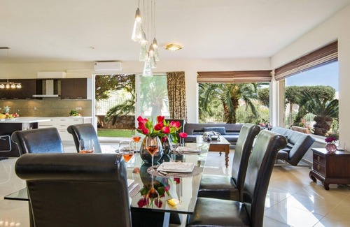 Kato Stalos Villa | Villa Elina Luxury Residence