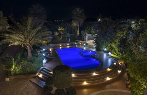 Kato Stalos Villa | Villa Elina Luxury Residence