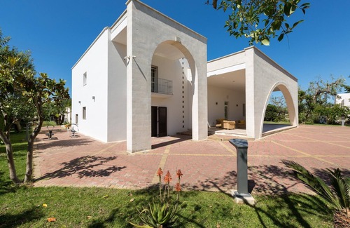 San Vito dei Normanni Apartment | Villa Emary by Perle di Puglia