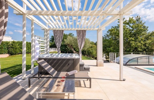 Rezanci Villa | Villa Energy Gold with Pool