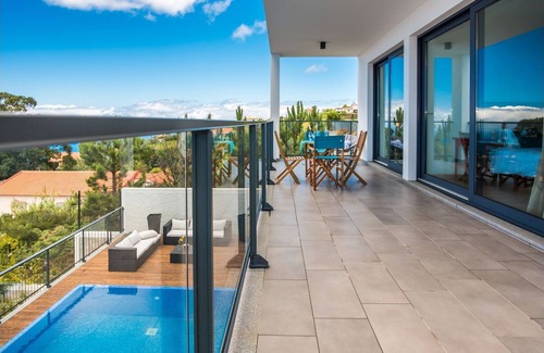 Prazeres House | Villa Enjoy - The Name Says it All