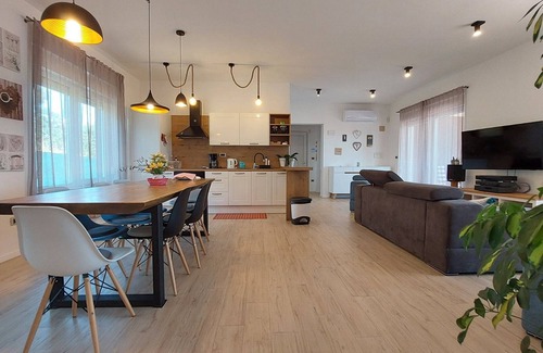 Vintijan Villa | Villa Ernesta with Pool