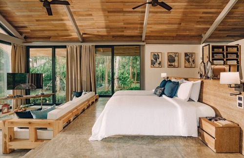 Maprao Island Hotel | Villa Escape Burasari