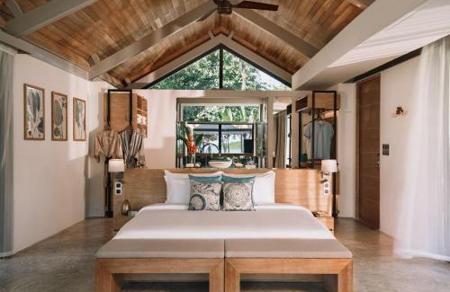 Maprao Island Hotel | Villa Escape Burasari