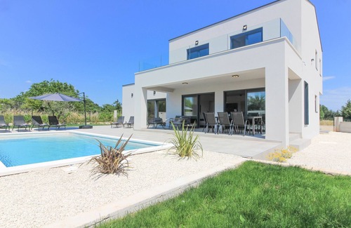 Loborika Villa | Villa Esire (Istria - Pula)