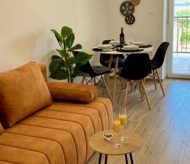 Jadranovo Apartment | Villa Eva - Apartment Cosy