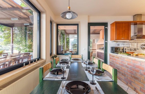 Linoperamata Villa | Villa Evakri with Private Swimming Pool & BBQ