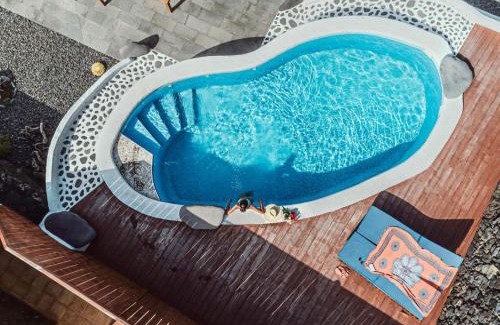 Isora Villa | Villa Exclusiva en El Hierro con Piscina Privada