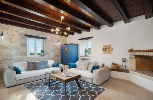 Mofardini Villa | Villa Exuma with Pool II