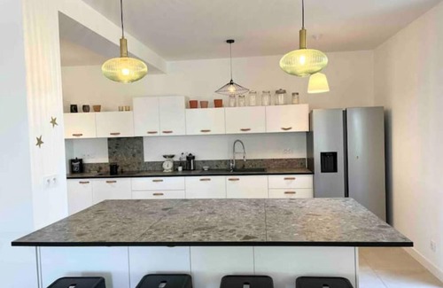 Cuers House | Villa Familiale 200m2 au Cœur des Vignes