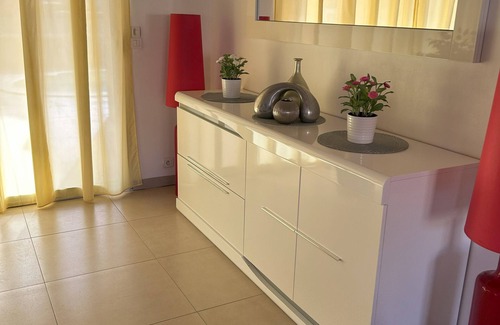 Langlade Villa | Villa Familiale Spacieuse 13 Personnes Entre Nimes et Sommières au Calme