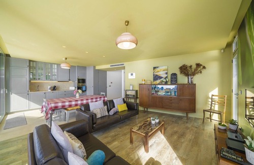 Prazeres Villa | Villa Fig Tree by Villa Plus