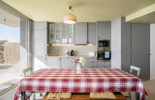 Prazeres Villa | Villa Fig Tree by Villa Plus