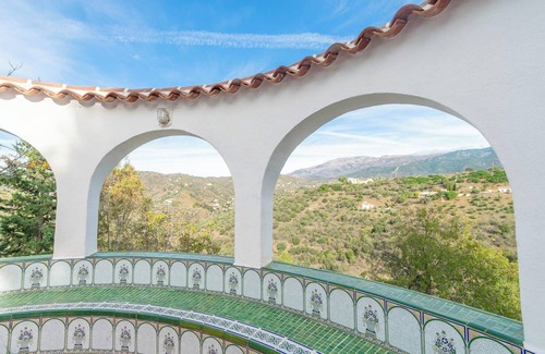 Competa Villa | Villa 'Finca Rosalia' with Mountain Views, Private Pool and Wi-Fi