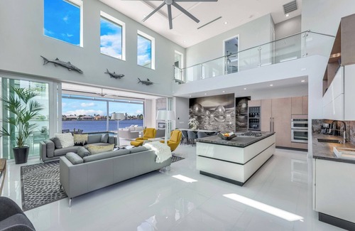 Eight Lakes Villa | Villa Flash - Three Bedroom Villa, Sleeps 10