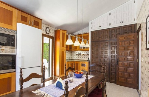 Casas de Torrat Villa | Villa FONDA in Calpe – Colonial style, private pool and mountain views in a quiet residential area