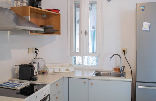 Nea Cryssi Akti Villa | Villa for 6 guests with private pool! In Agia Irini - walking distance to beach!