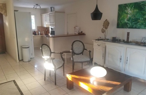 Saint-Quentin-la-Poterie Villa | Villa with heated pool 5 min from Uzès - Ideal for family vacations