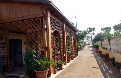 Turi Bed & Breakfast | Villa Franca B&B