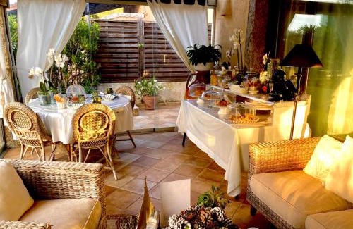 Santa Teresa di Gallura Bed & Breakfast | Villa Franci