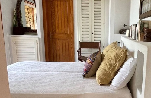 Portobello Villa | Villa 'Gabbiani' with Sea View, Wi-Fi and Air Conditioning