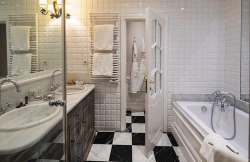 Nord Hotel | Villa Gallici Hôtel & Spa - Relais & Châteaux