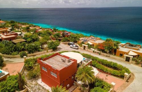 Kralendijk Villa | Villa Gemini in El Pueblo Villas