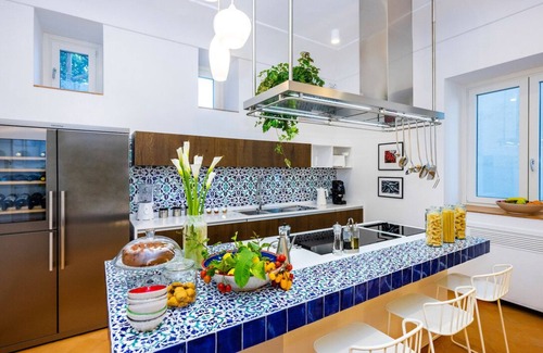 Praiano Villa | VILLA GIARA - Five Bedroom Villa, Sleeps 11