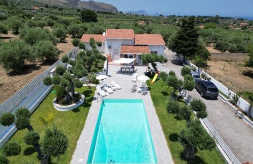 Sant'Onofrio Villa | Villa GioEle - Pool & Relax