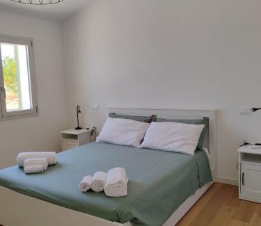 Marinella di Selinunte Villa | Villa Giulia by Casa Azzurra Apartments