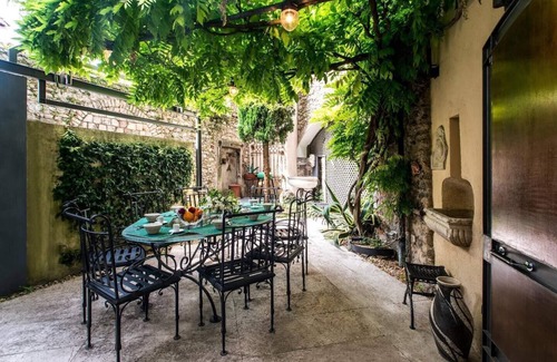 Gardone Riviera Apartment | Villa Glicine with Lake view