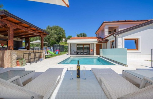 Nova Vas House | Villa Gloria Vita