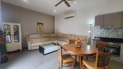 Rayong Villa | Villa Grace