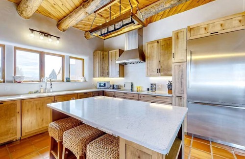 Arroyo Seco House | Villa Grande Vista + Sunset Studio - Arroyo Seco