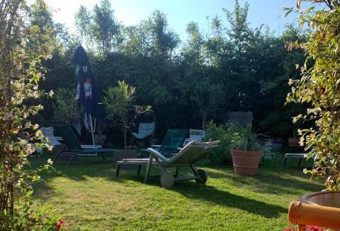 Saint-Marcouf House | Villa Green Oasis