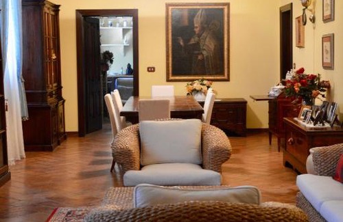 Castelfranco Emilia Bed & Breakfast | Villa Griffoni Historic Residence