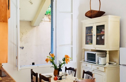 Lazaret Apartment | Villa happiness in heart of old port Nice