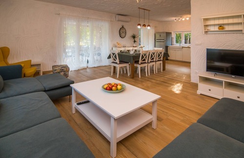 Risika House | Villa Harmony (V6151-K1) - Risika