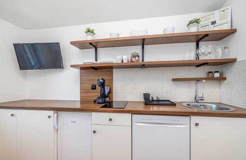 Linardici Apartment | Villa Haya - apartment GASTERIJA with heated pool