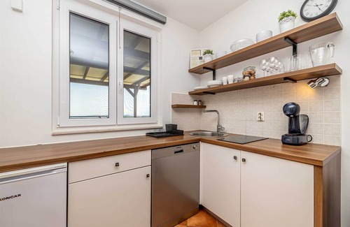 Linardici Apartment | Villa Haya - apartment KAMELIJA with heated pool