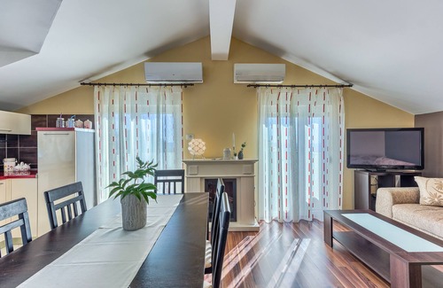 Unesic House | Villa Heritage with swimmnig pool