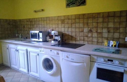 Fabras Villa | Villa in a green setting