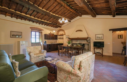 Sodo Villa | Villa in Cortona with 8 bedrooms sleeps 16