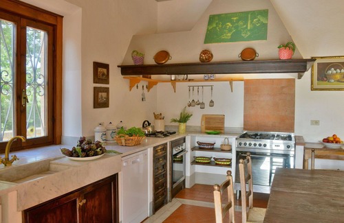 Bibbona Villa | Villa in Guardistallo with 9 bedrooms sleeps 18